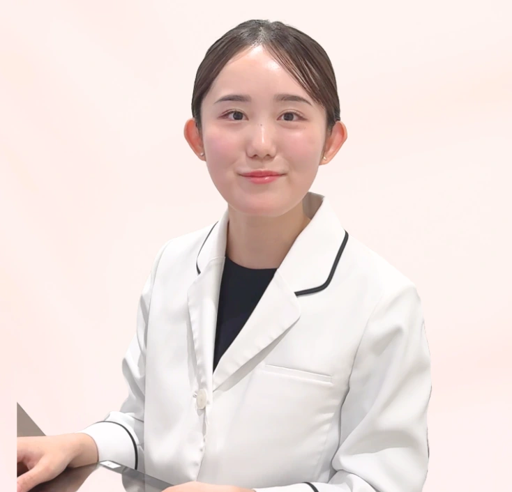 白衣を着た医師の紹介写真